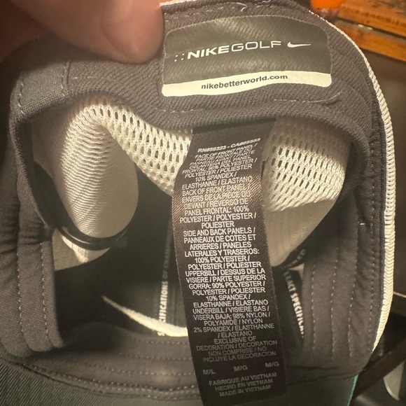 Nike Golf Mesh hat M/L NWOT - Picture 3 of 3